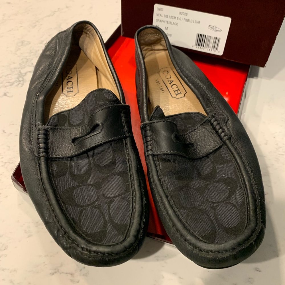Men’s Size 10 coach loafers - black